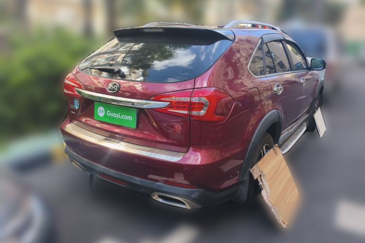 Used BYD Tang New Energy 2015 2.0T Four-Wheel-Drive Flagship Model