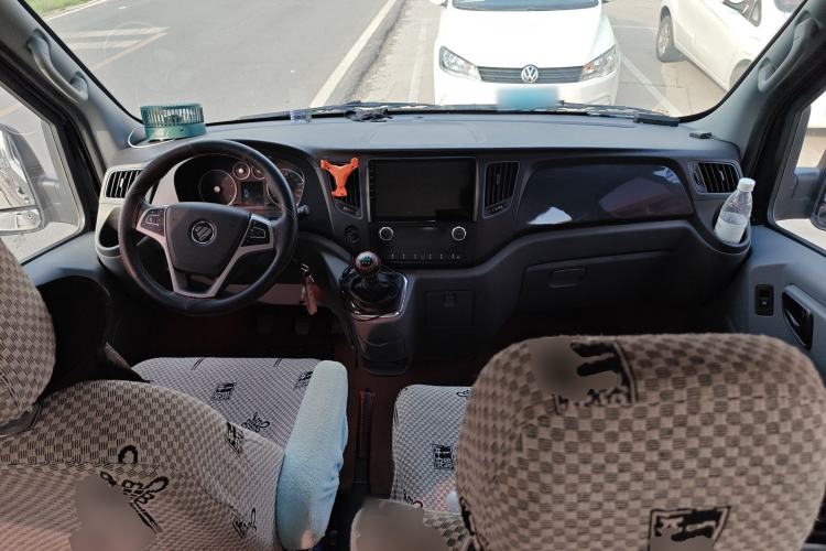 Used Foton Toano 2024 Joyear Multi-Function 2.0T Manual Long-Wheelbase Mid-Roof Model with Single Rear Tire Available in 5/6/7/9-Seater Configurations