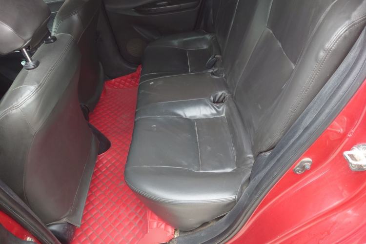 Used Toyota YARiS L Zhi Xuan 2014 1.3E Automatic Charm Edition Left Rear Seat