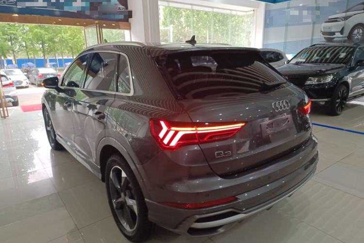 Used Audi Q3 2021 35 TFSI Fashion Dynamic Model