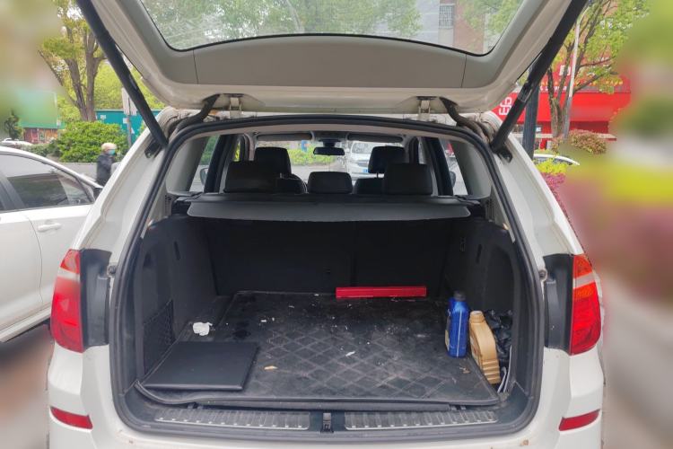 Used BMW X3 2013 xDrive20i Luxury Edition Trunk