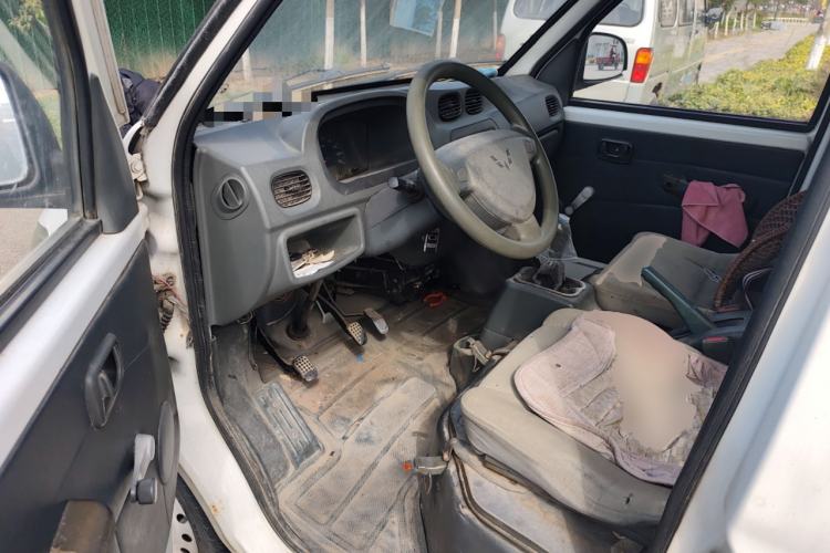 Used Wuling Zhiguang 2010 1.0L New Version Liye Style with Shorter Body