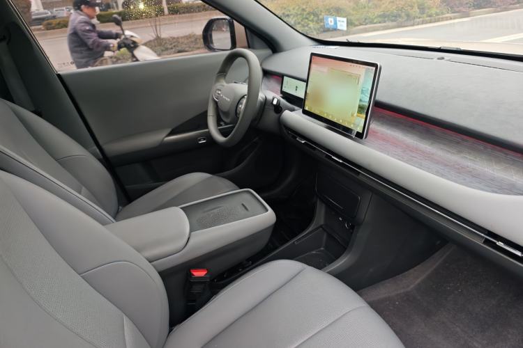 Used Dongfeng NAMMI 06 2025 401 Pro
