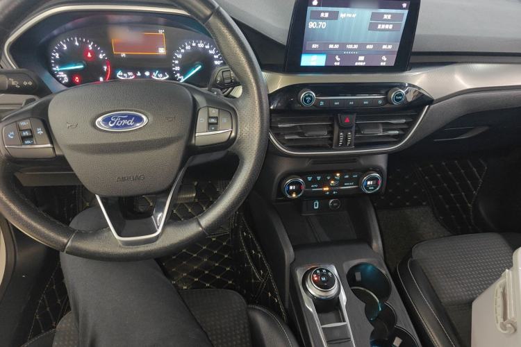 Used Ford Focus 2019 Sedan EcoBoost 180 Automatic Trend Edition