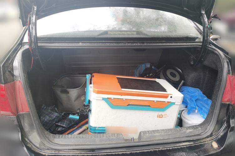 Used Volkswagen Santana 2016 1.6L Manual Comfort Edition
