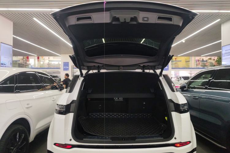 Used Land Rover Range Rover Evoque 2022 Facelifted Aurora L 249 PS R-Dynamic Luxury Edition