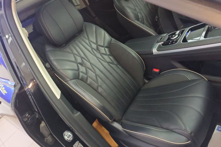 Used Chery Tiggo 9 2023 2.0T Dual-Clutch Two-Wheel Drive Prestige Version 7 Seats