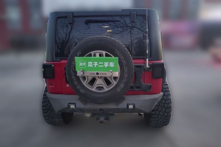 Used Jeep Wrangler 2014 3.0L Sahara Four-Door Edition