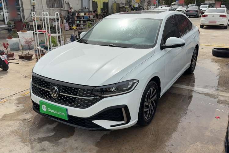 Used Volkswagen Lavida 2023 Revised Version 1.5L Automatic Starry Sky Edition – 5 Million Units