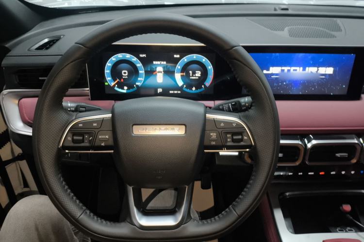 Used JETOUR X70 PLUS 2025 Champion Edition 1.5T DCT Champion PRO 5-Seater
