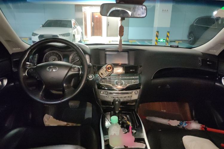 Used Infiniti Q70 2015 Q70L 2.5L Elite Edition
