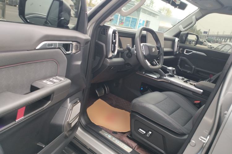Used JETOUR Traveler 2023 2.0T Four-Wheel Drive Conqueror Driver Seat