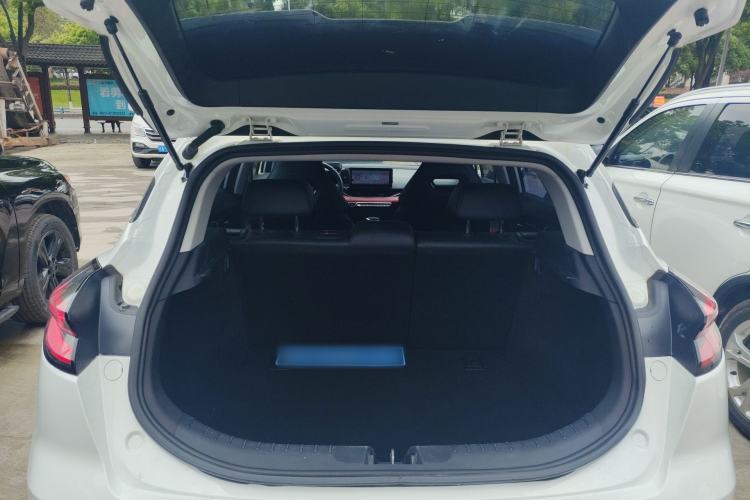 Used Geely Auto Emgrand S 2021 1.4T CVT Luxury Version Trunk