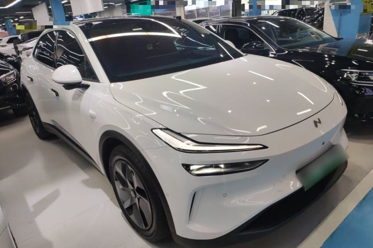 Used ONVO L60 2024 60 kWh Rear-Drive Version
