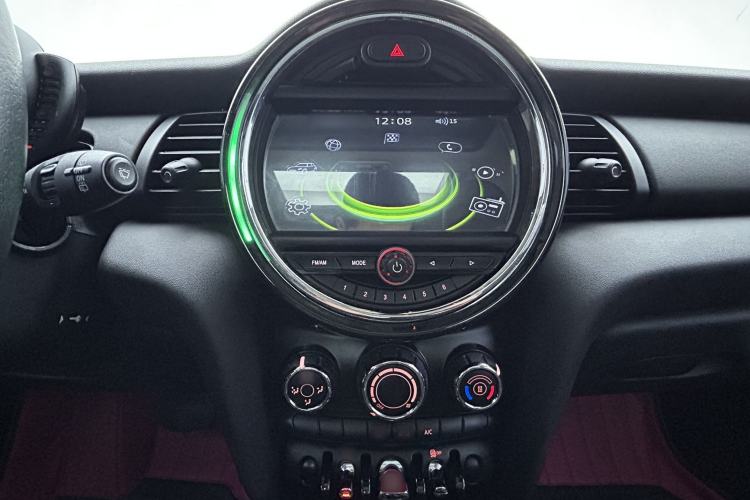 Used MINI 2016 1.2T ONE Five-Door Edition Audio And AC Panel