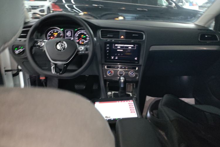 Used Volkswagen Golf 2020 Zhiai Edition 280TSI DSG Comfort Model