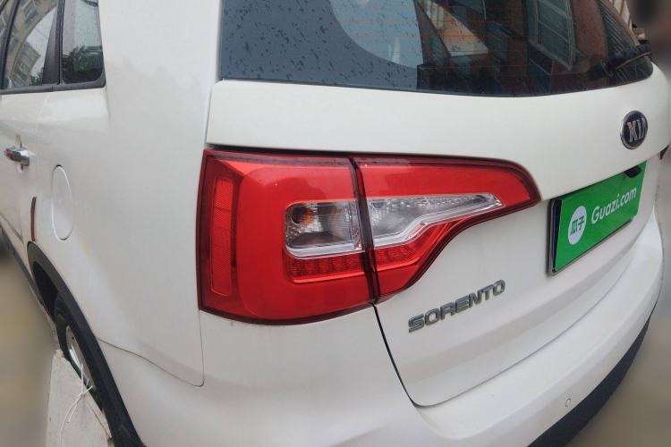 Used Kia Sorento 2013 2.4L 5-Seater Gasoline Comfort Edition