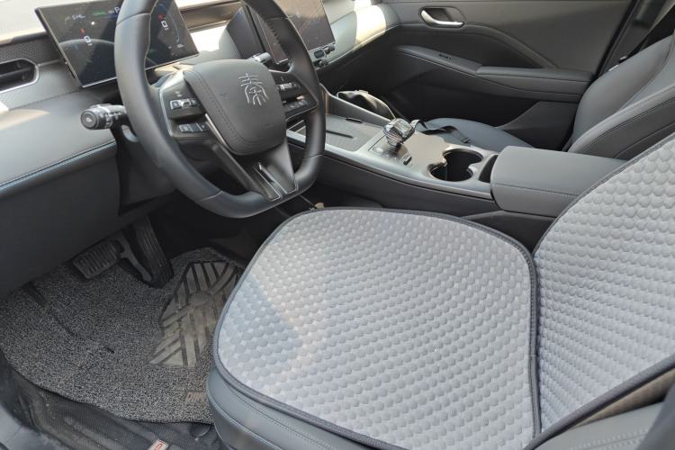 Used BYD Qin PLUS 2025 DM-i Smart Drive 55KM Leading Model