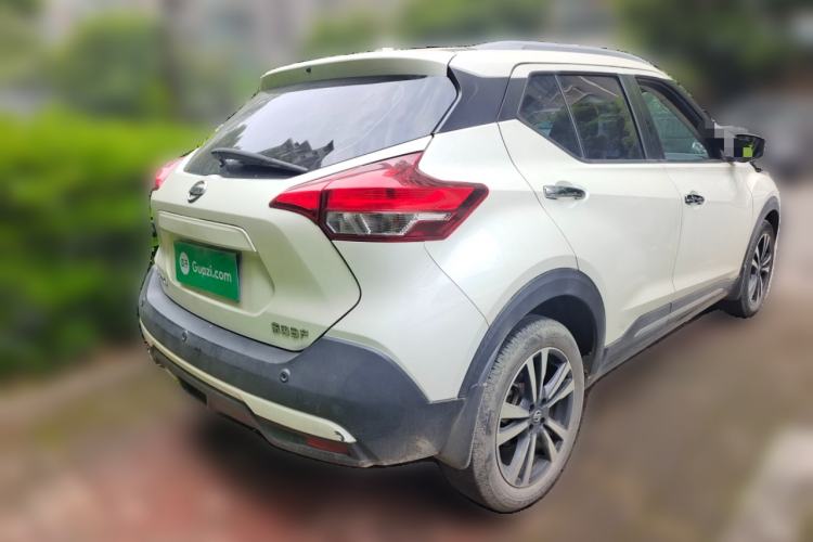 Used Nissan Kicks 2020 1.5L XV CVT Smart Connect Luxury Edition Rear Right 45 Deg