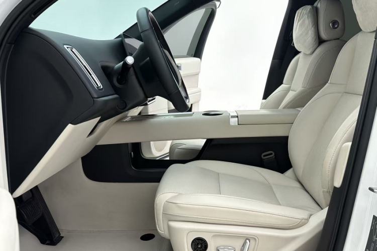 Used Li Auto L6 2024 Pro Model
