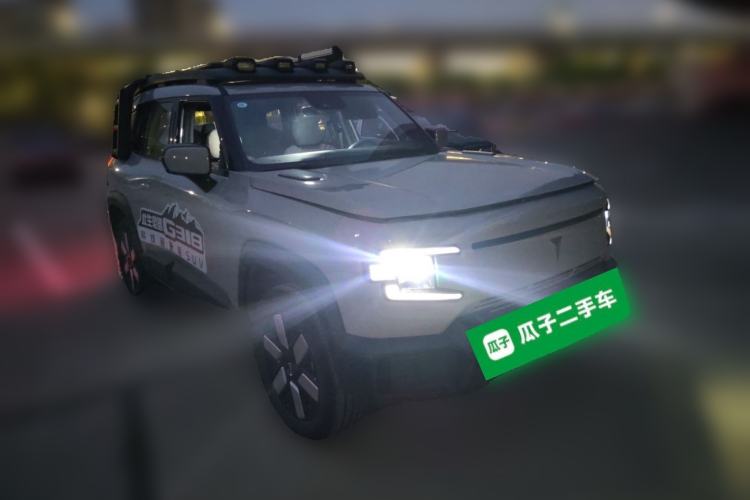 Used Deepal G318 2024 Four-Wheel-Drive Air Suspension Model