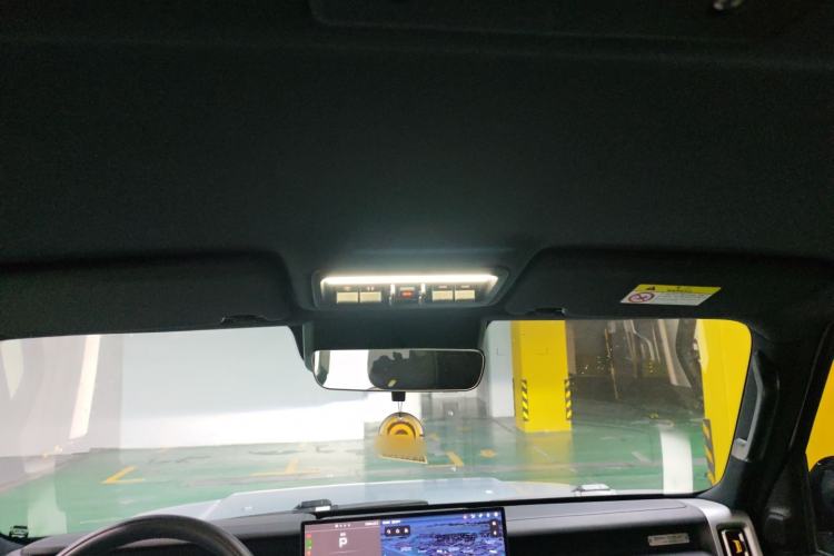 Used iCAR V23 2025 401 Two-Wheel Drive Advanced Edition Headliner