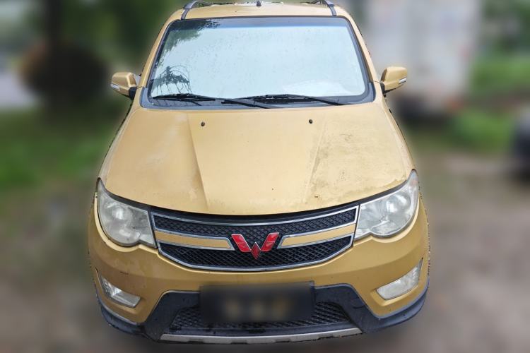 Used Wuling Hongguang 2013 1.5L S Comfort Model
