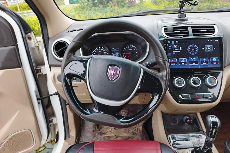 Used Jinbei 750 2015 1.5L Luxury Model Steering Wheel