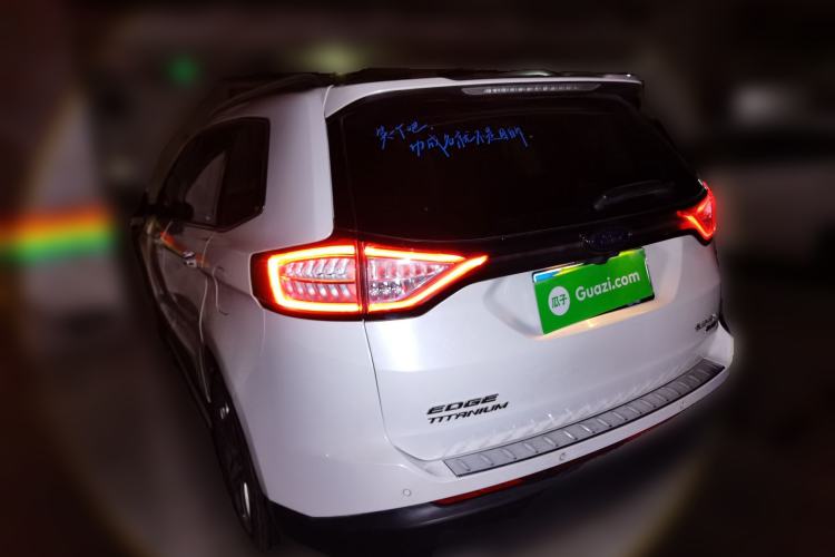 Used Ford Edge 2018 EcoBoost 245 Two-Wheel-Drive Titanium 7-Seater China V Standard
