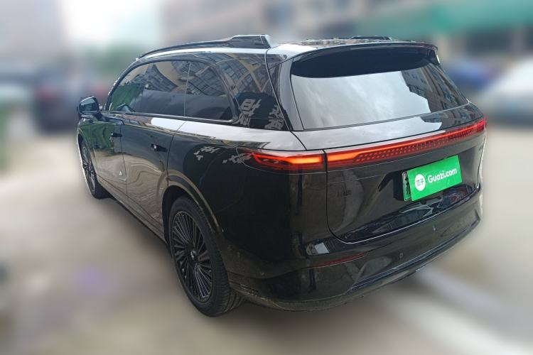 Used XPeng G9 2025 725 with Ultra-Long Range Max