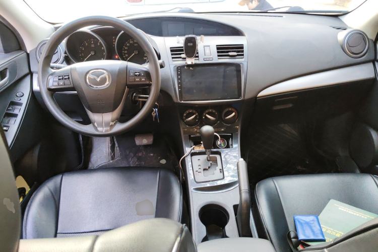 Used Mazda Mazda 3 2015 Sedan 1.6L Automatic Elite Model