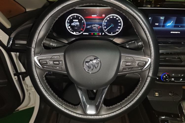 Used Buick GL6 2021 323T Mild Hybrid Connect Luxury Model Steering Wheel