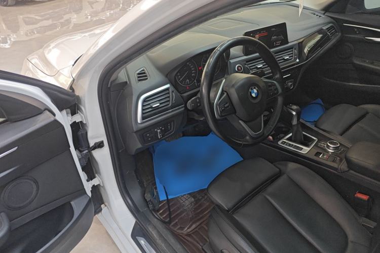 Used BMW 1 Series 2017 118i Design Package Model