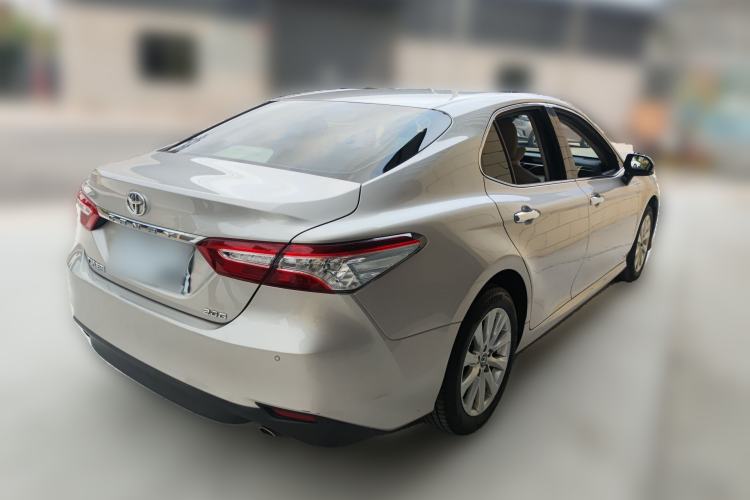 Used Toyota Camry 2019 Revised Version 2.0G Luxury Edition Rear Right 45 Deg