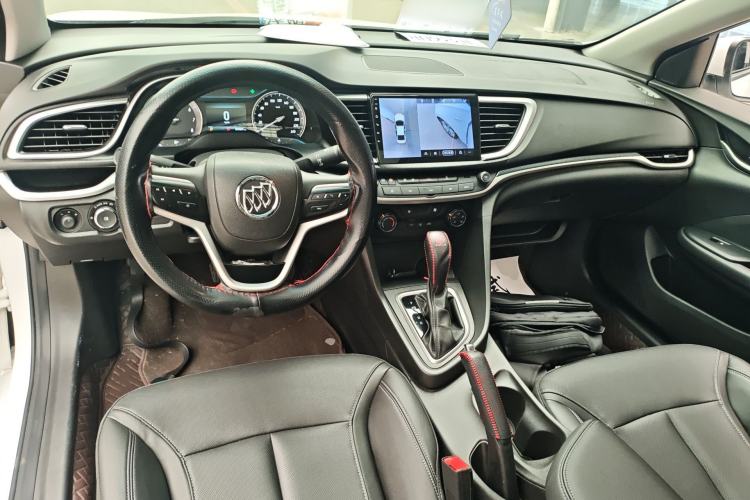 Used Buick GT 2021 1.3T Automatic Mild Hybrid Elite Version Center Console