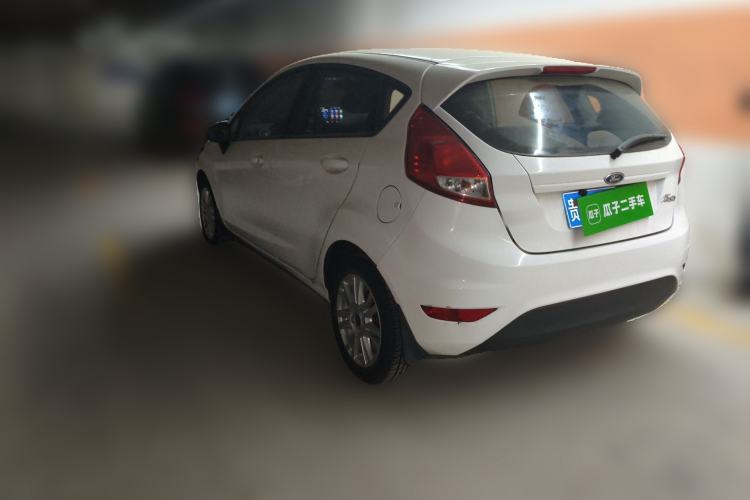 Used Ford Fiesta 2013 Hatchback 1.5L Manual Fashion Edition
