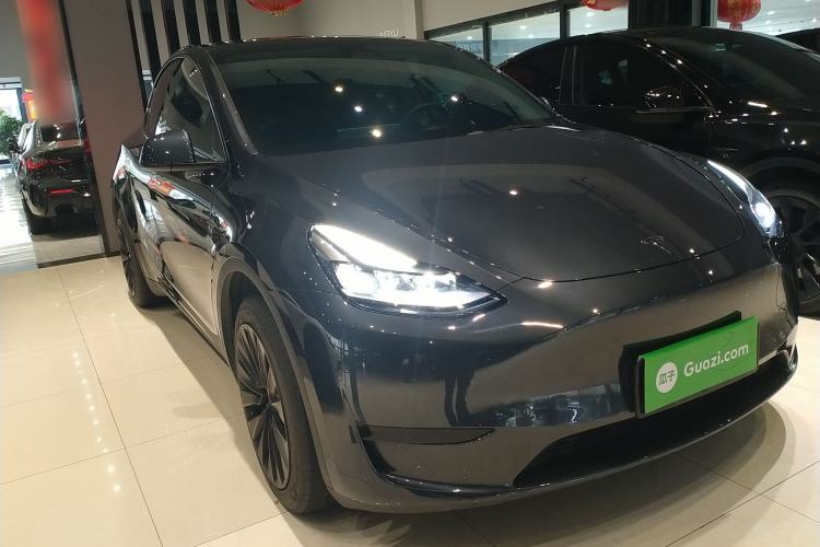 Used Tesla Model Y 2024 Rear-Wheel-Drive Version
