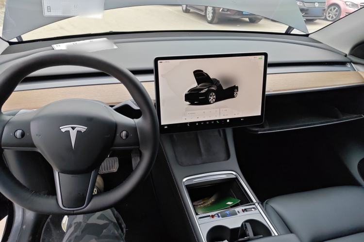 Used Tesla Model Y 2022 Rear-Wheel-Drive Version
