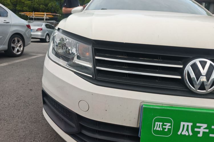 Used Volkswagen Santana 2015 Haval H6 1.6L Automatic Luxury Model Right Front Headlight