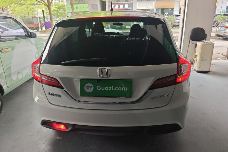 Used Honda Jade 2013 1.8L automatic Comfort version 5 seats