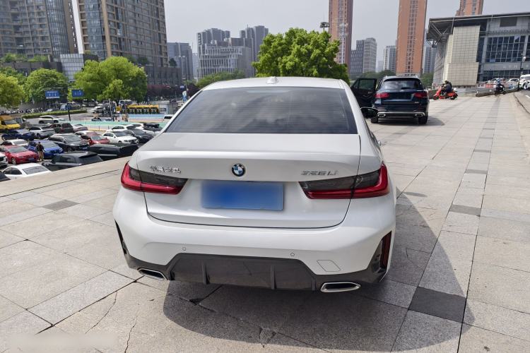 Used BMW 3 Series 2024 325Li M Sport Package Exterior 4