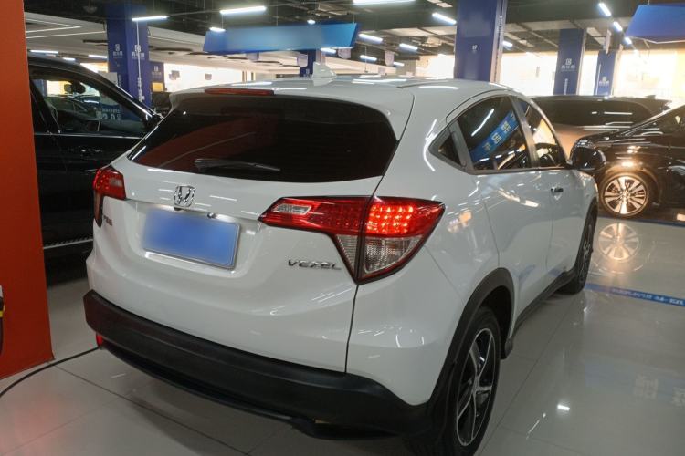 Used Honda Vezel 2020 1.5L CVT Pioneer Edition
