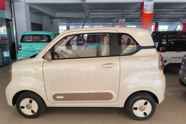 Used Bestune Pony 2026 222km Colorful Horse