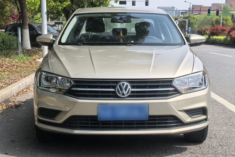 Used Volkswagen Bora 2018 1.5L Automatic Fashion Model Exterior 1