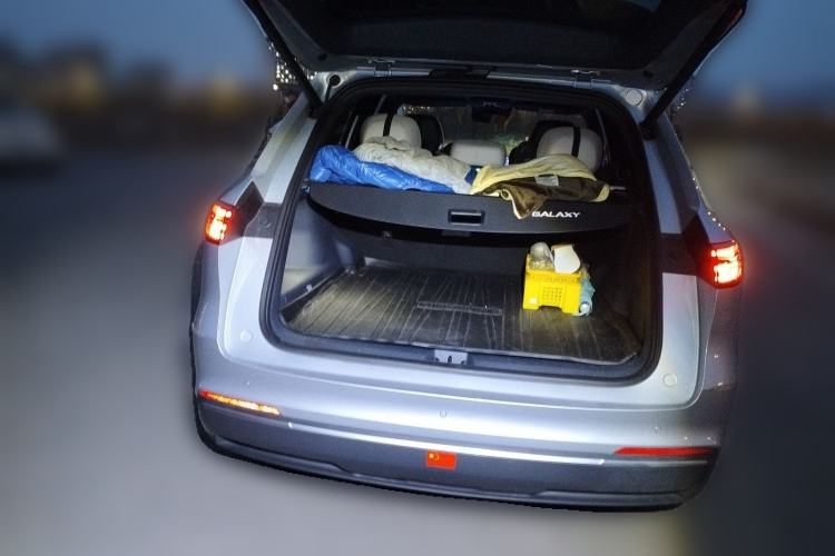 Used Geely Galaxy Galaxy Xingjian 7 EM-i 2025 120km Exploration+ Version
