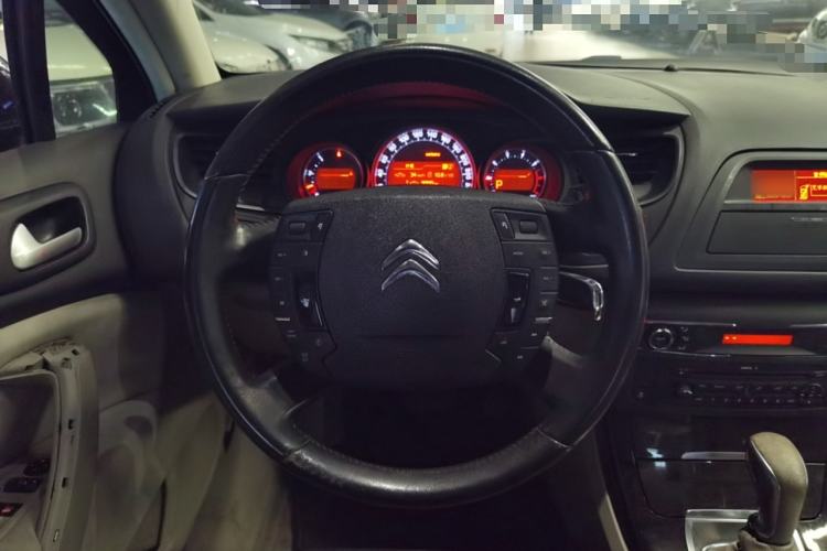 Used Citroen C5 2014 2.0L Automatic Zunyue Model Steering Wheel