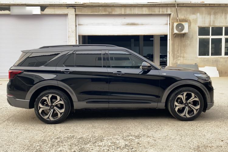 Used Ford Explorer 2023 EcoBoost 285 4x4 ST-LINE 7-Seater
