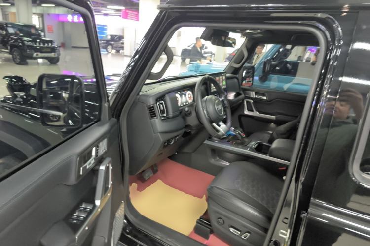 Used 212 T01 2024 2.0T Explorer Driver Seat