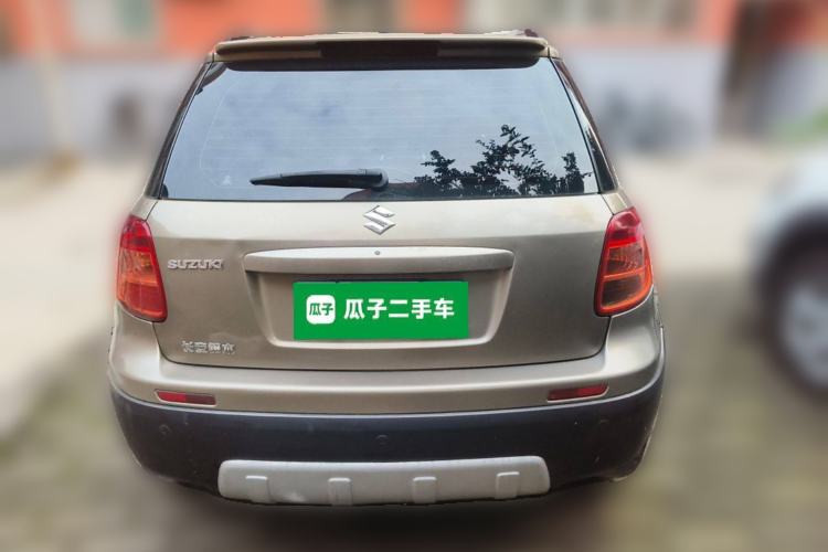 Used Suzuki SX4 2012 1.6L Manual Ruiqi Model
