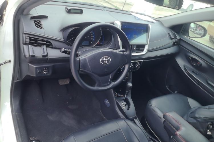 Used Toyota Vios 2017 1.5L CVT Innovation Edition Center Console